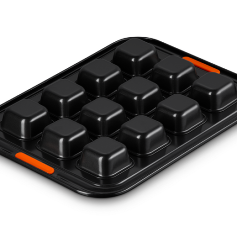 LeCreusetbakvormvoor12brownies40x30cm-2.png LeCreusetbakvormvoor12brownies40x30cm-2.png