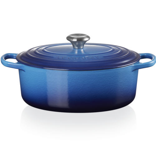 Ovale Signature Le Creuset braadpan met een diameter van 27 cm.