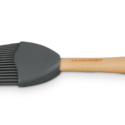 LeCreusetpremiumbakkwastsiliconenflint-1.png