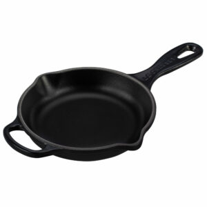 Le Creuset ronde skillet