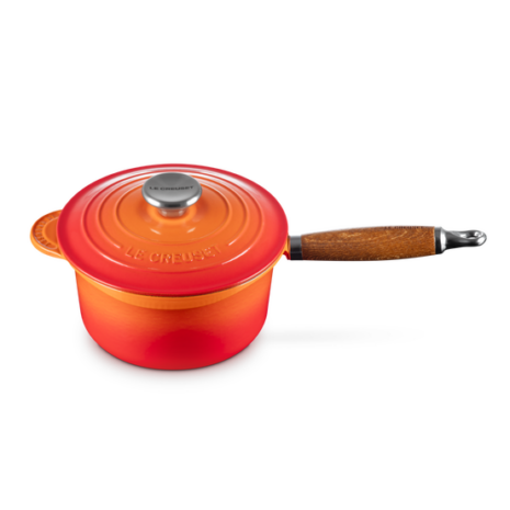 steelpan gietijzer met houten handvat 18 cm le creuset steelpan gietijzer met houten handvat 18 cm le creuset