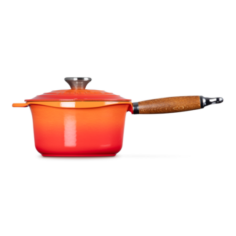 steelpan gietijzer met houten handvat 18 cm le creuset steelpan gietijzer met houten handvat 18 cm le creuset