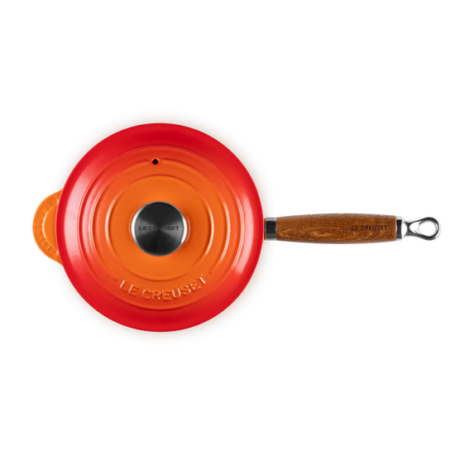 steelpan gietijzer met houten handvat 18 cm le creuset steelpan gietijzer met houten handvat 18 cm le creuset