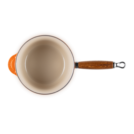 steelpan gietijzer met houten handvat 18 cm le creuset steelpan gietijzer met houten handvat 18 cm le creuset