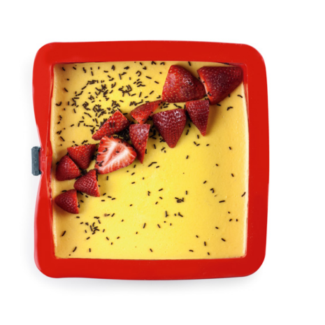 ibili siliconen vierkante springvorm met glasbodem strawberry ibili siliconen vierkante springvorm met glasbodem strawberry