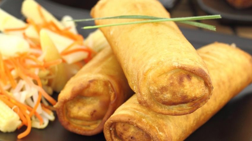 Zelf 40 Indonesische loempia’s maken met de Magimix foodprocessor